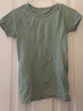 Green Lululemon Short Sleeve Swiftly Tech